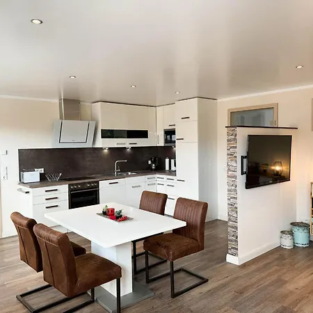 & Penthouse-apartment 5 Busum